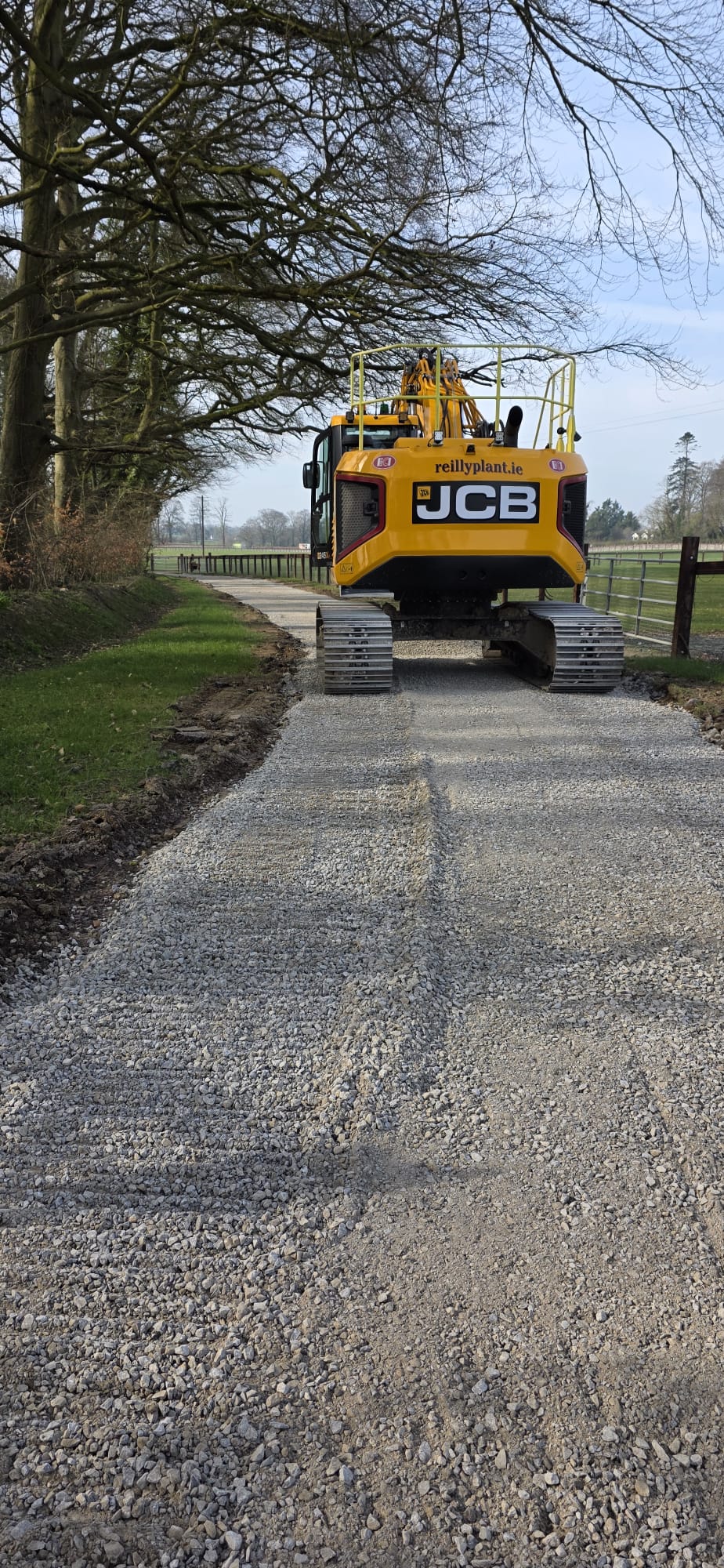 WhatsApp Image 2025-10-20 at 2.16.06 PM (4)